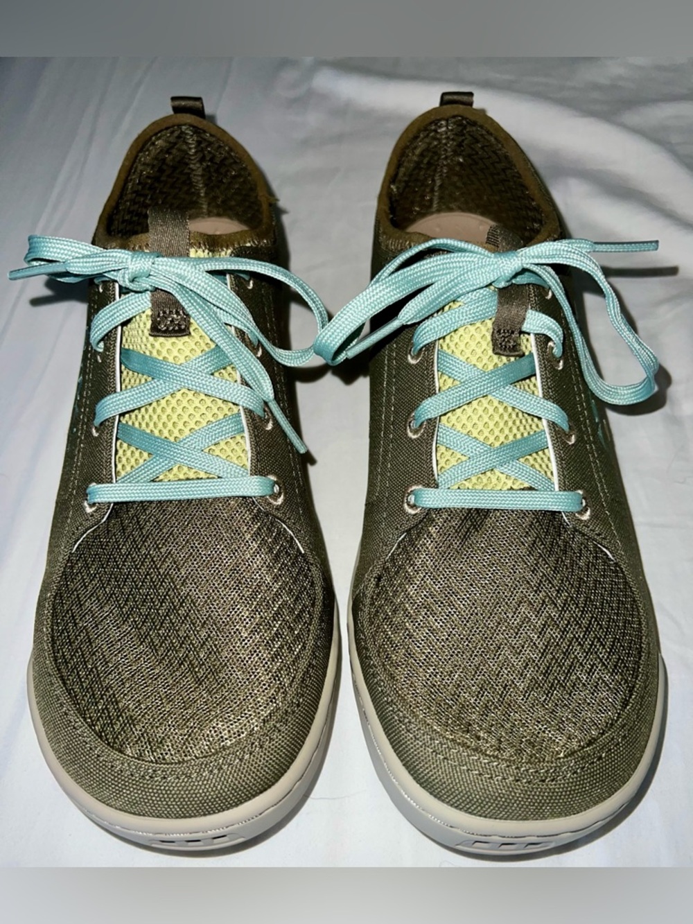 Astral Loyak water shoes NWOT